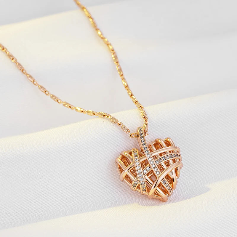 Bella Necklace