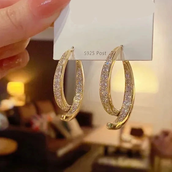 Leila Earring