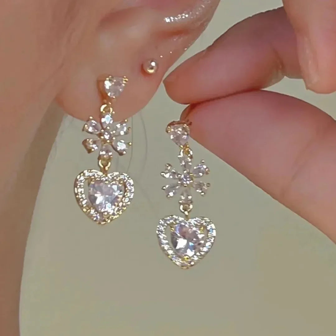 Leila Earring