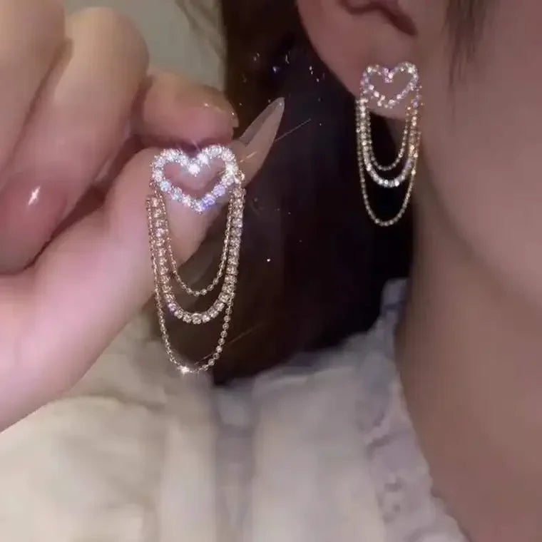 Leila Earring