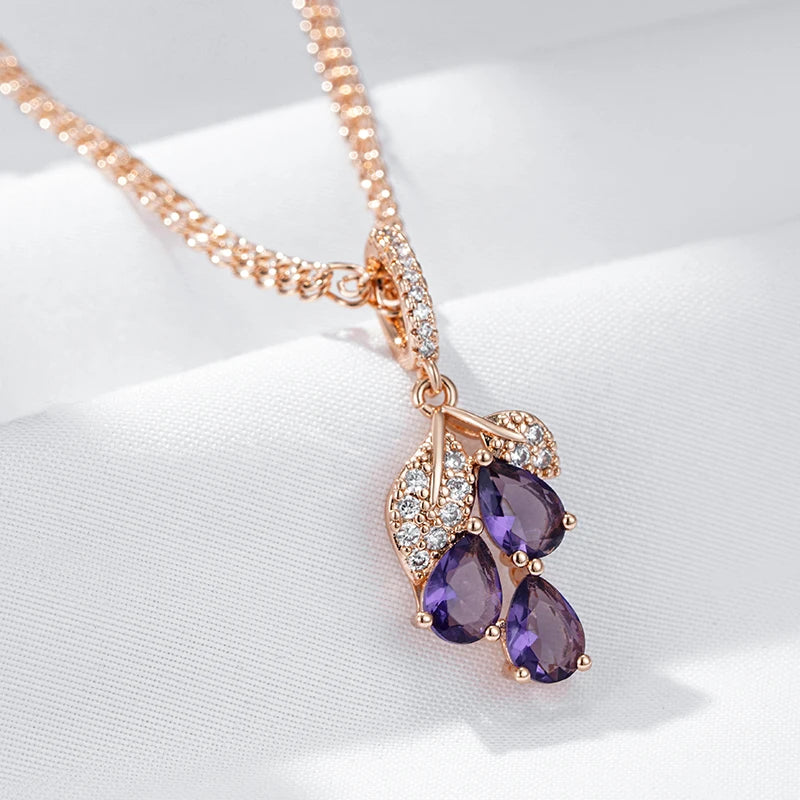 Everly Necklace