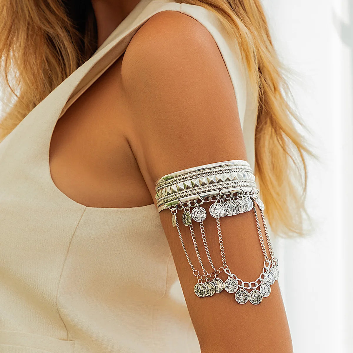 Gerdie Arm Bracelet