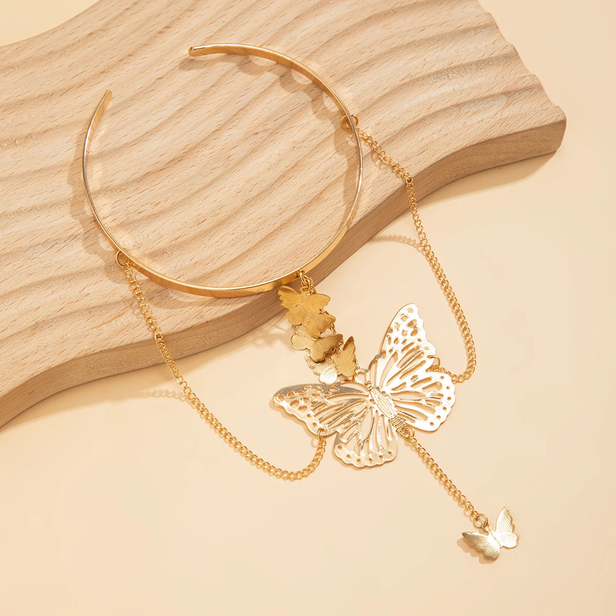 Berniss Arm Bracelet
