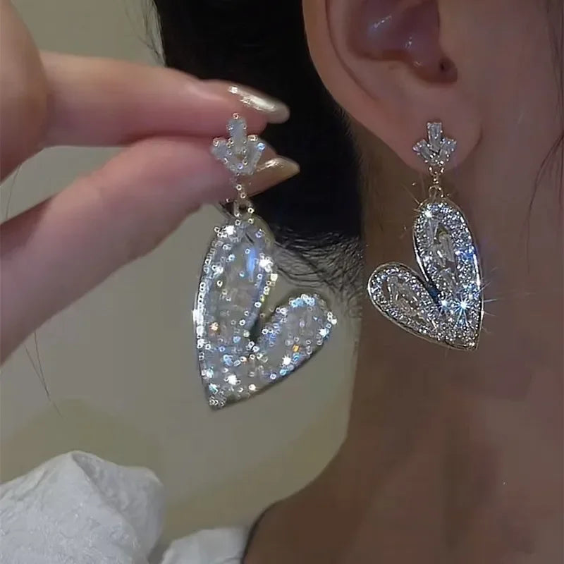 Leila Earring