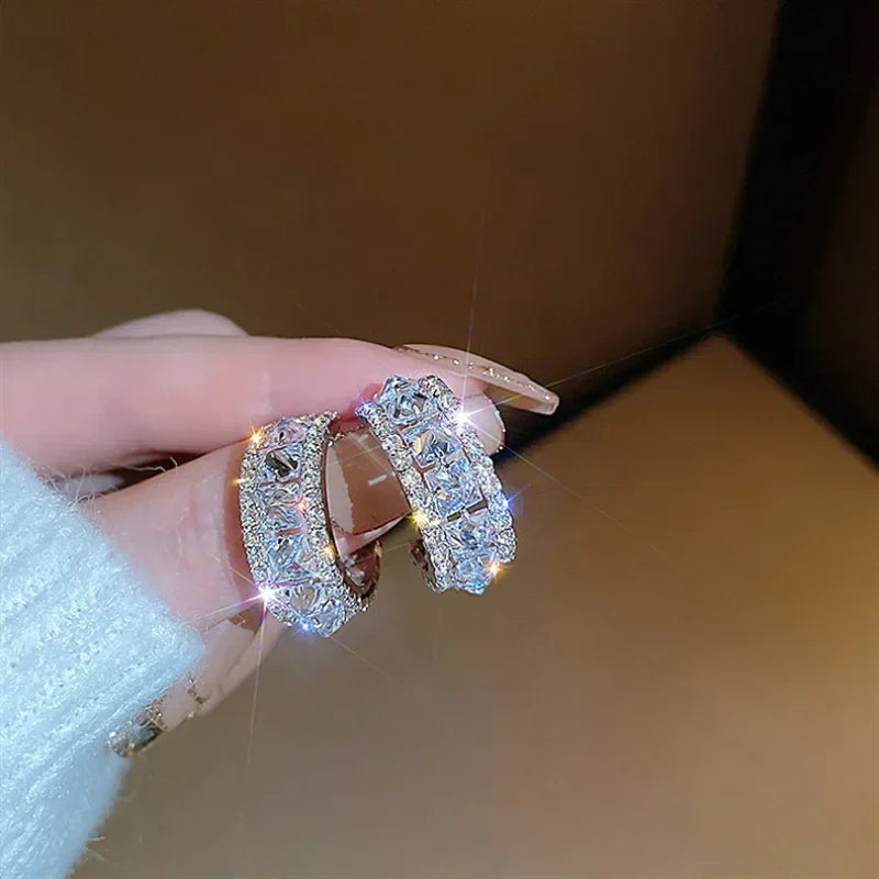 Leila Earring