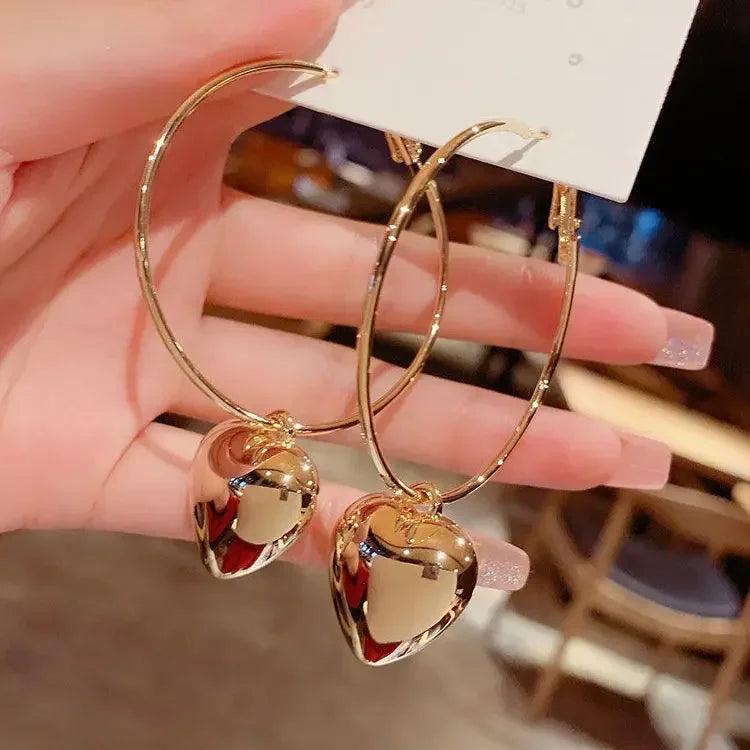 Leila Earring